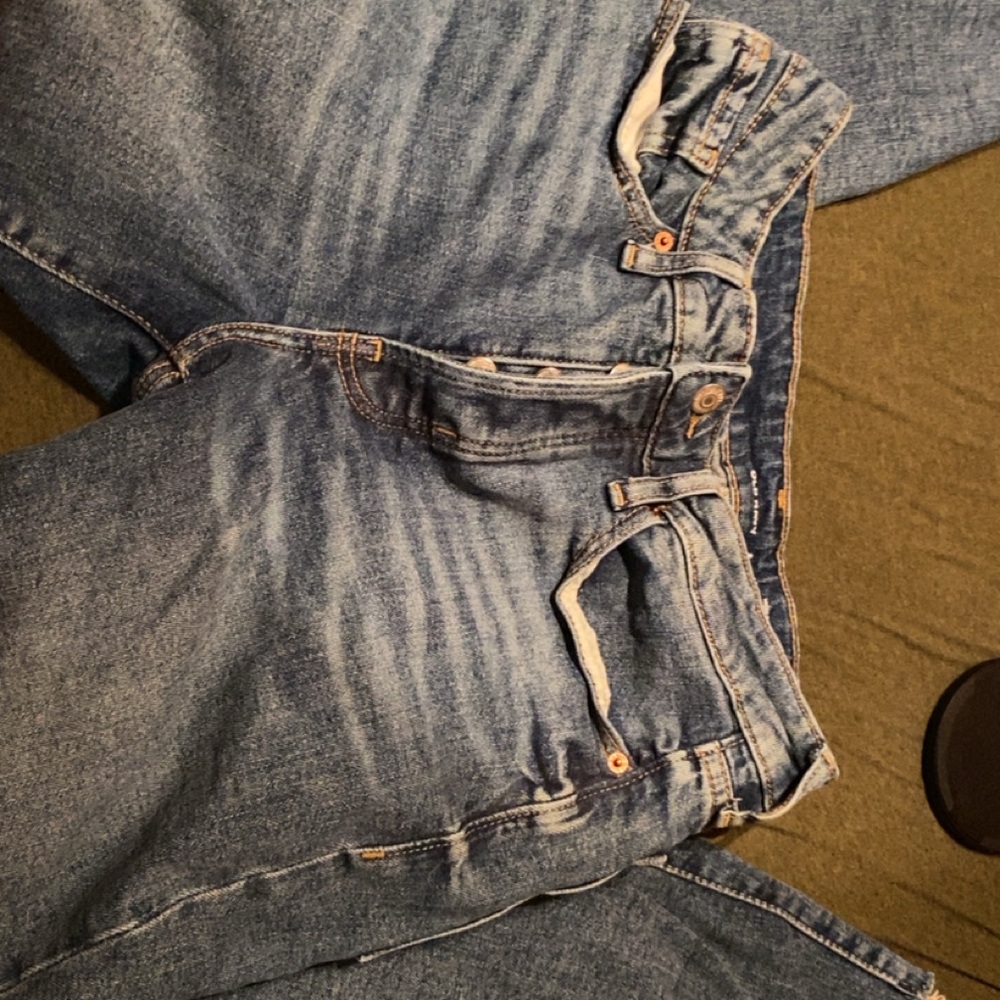 Old Navy Women's Straight Leg Blue Jeans